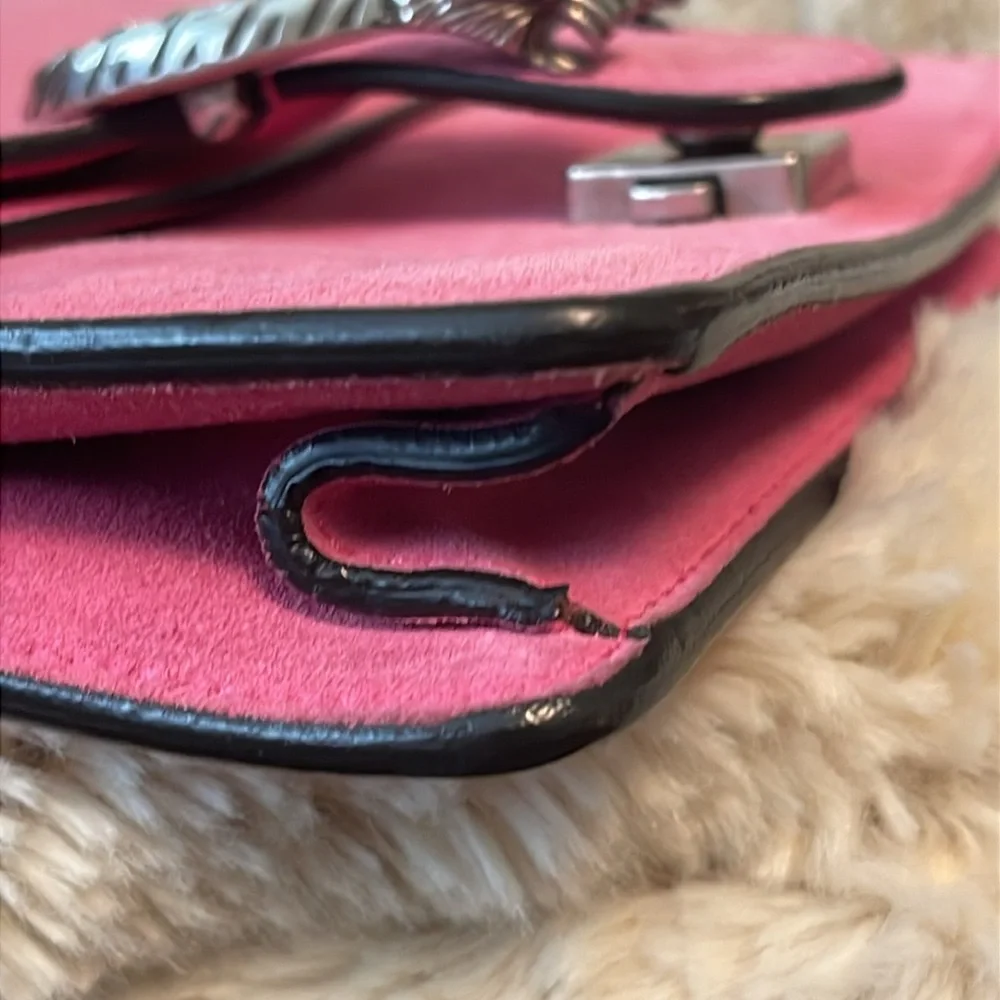 LIKE NEW GUCCI DIONYSUS SMALL SUEDE PINK SHOULDER CROSS BODY SNAKE HEAD CLOSURE - Picture 6 of 16